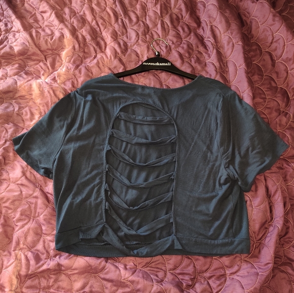 USED/NEW BUNDLE Of Plus Size Tops - Picture 6 of 13